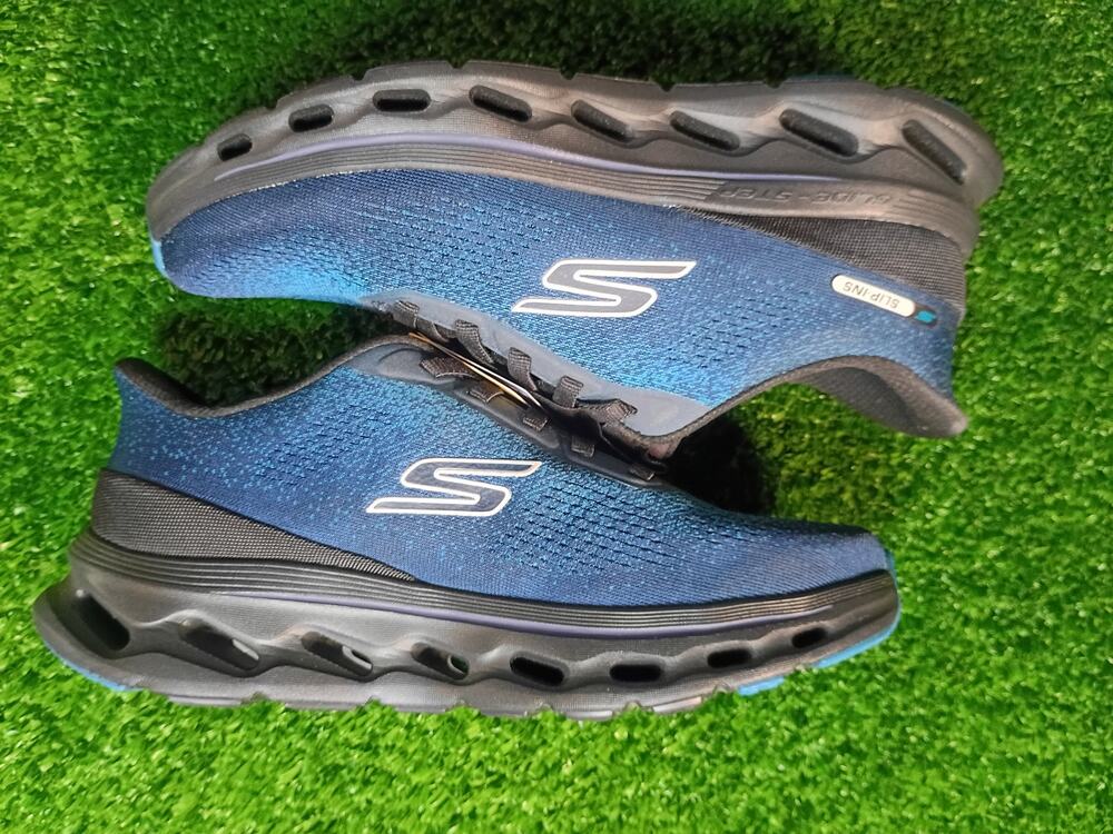 Skechers Men's GO WALK Glide-Step 2.0 Maser Slip-ins sz7